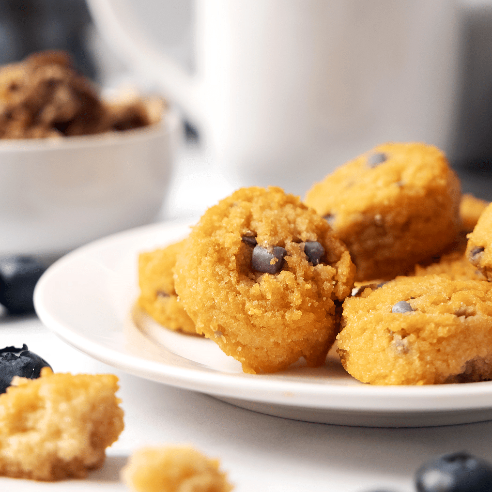 Soft Baked Mini Treats: Blueberry